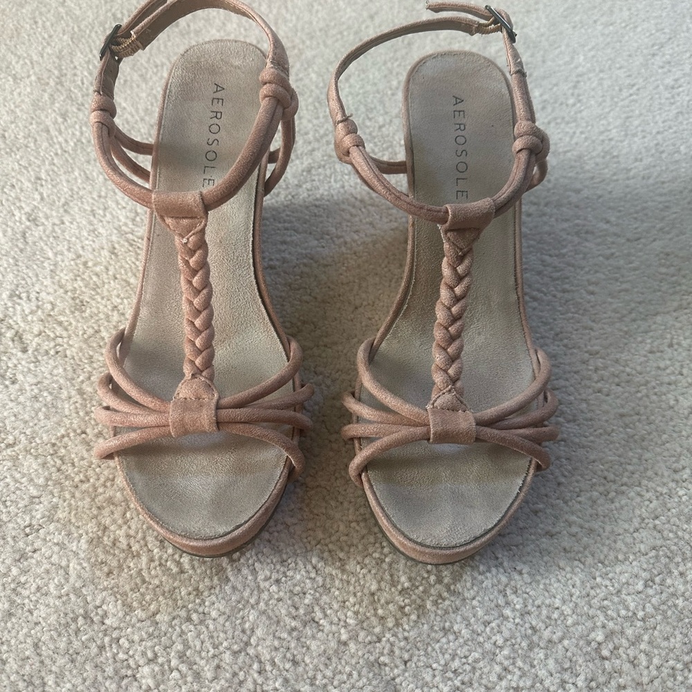 Aerosoles Women's Tan Sandals